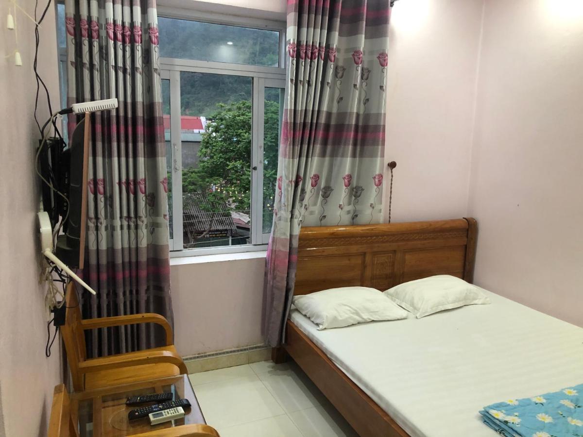 Phuong Linh Hotel Bao Lac Экстерьер фото